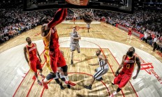 开云平台-绝杀之夜，范戴克一锤定音，乌克兰式坚韧击穿贝蒂斯铁壁