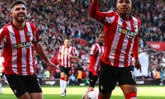 开云体育中国-狼堡队告捷排名中游，欲冲击前四