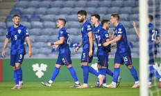 开云体育官网-包含斯洛伐克队准备对阵克罗地亚队的词条