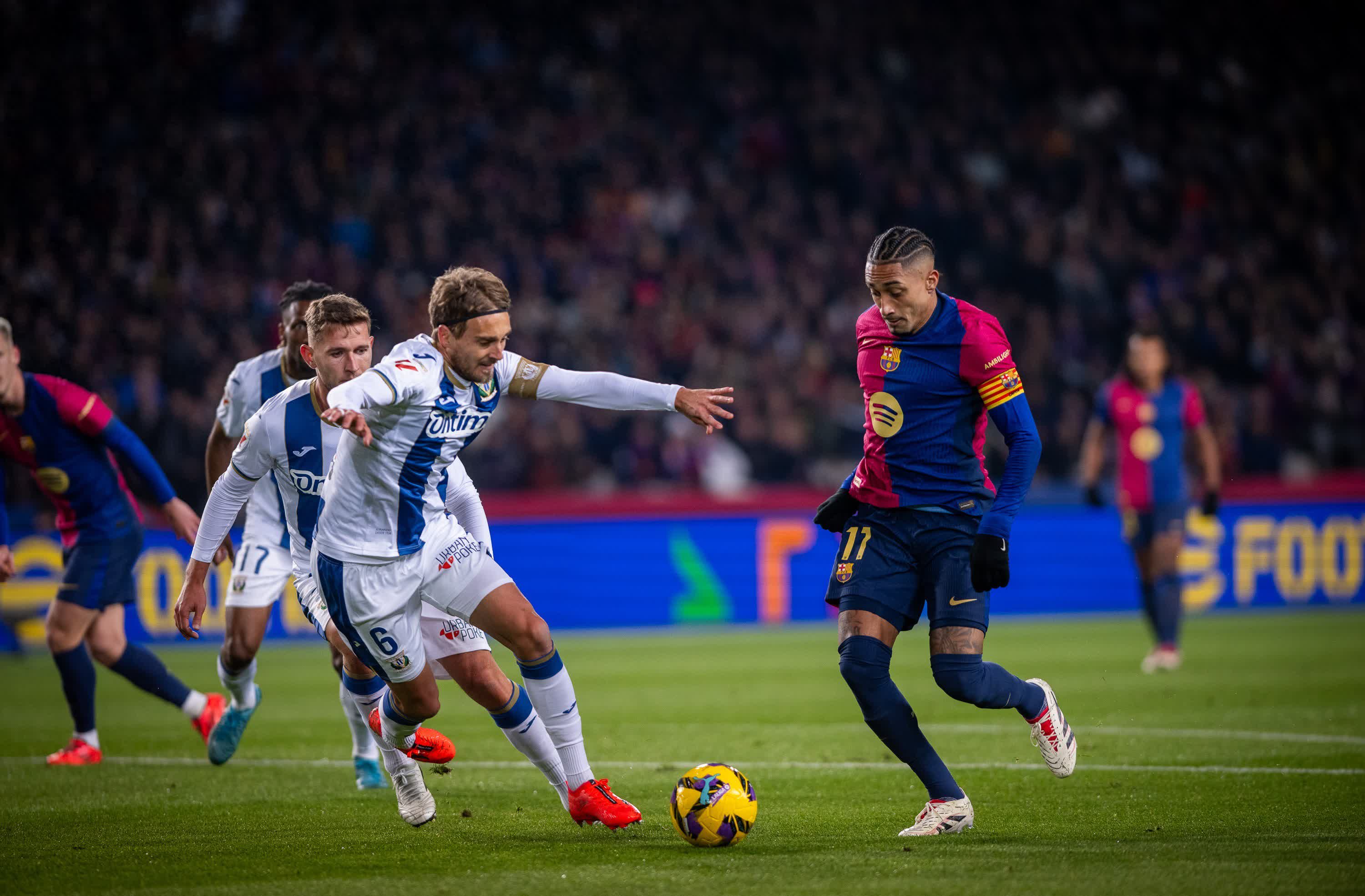 关于巴塞罗那主场荣誉,晋级前景乐观的信息 关于巴塞罗那主场荣誉,晋级前景乐观的信息