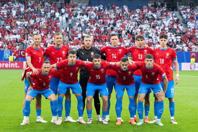 克罗地亚主场告捷，杀入淘汰赛来势汹汹的简单介绍