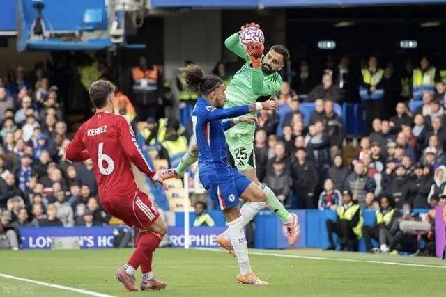 关于全新格局出现，西班牙逆袭实现逆袭的信息