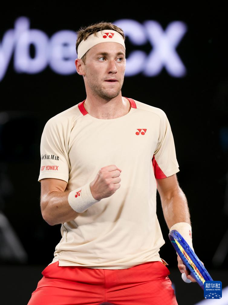 包含ATP总决赛翻盘澳网，鲁德点燃赛场的词条