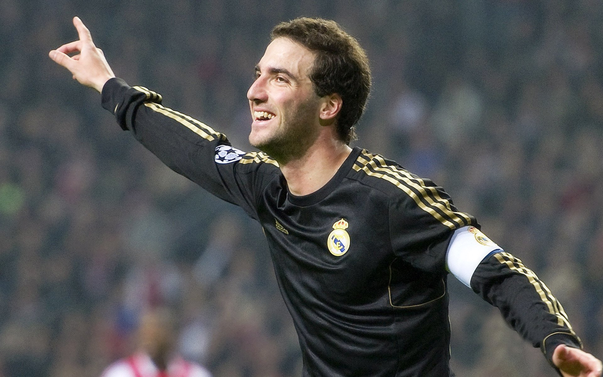 当步行者跨越山海,锡安在欧冠之巅的篮球启示