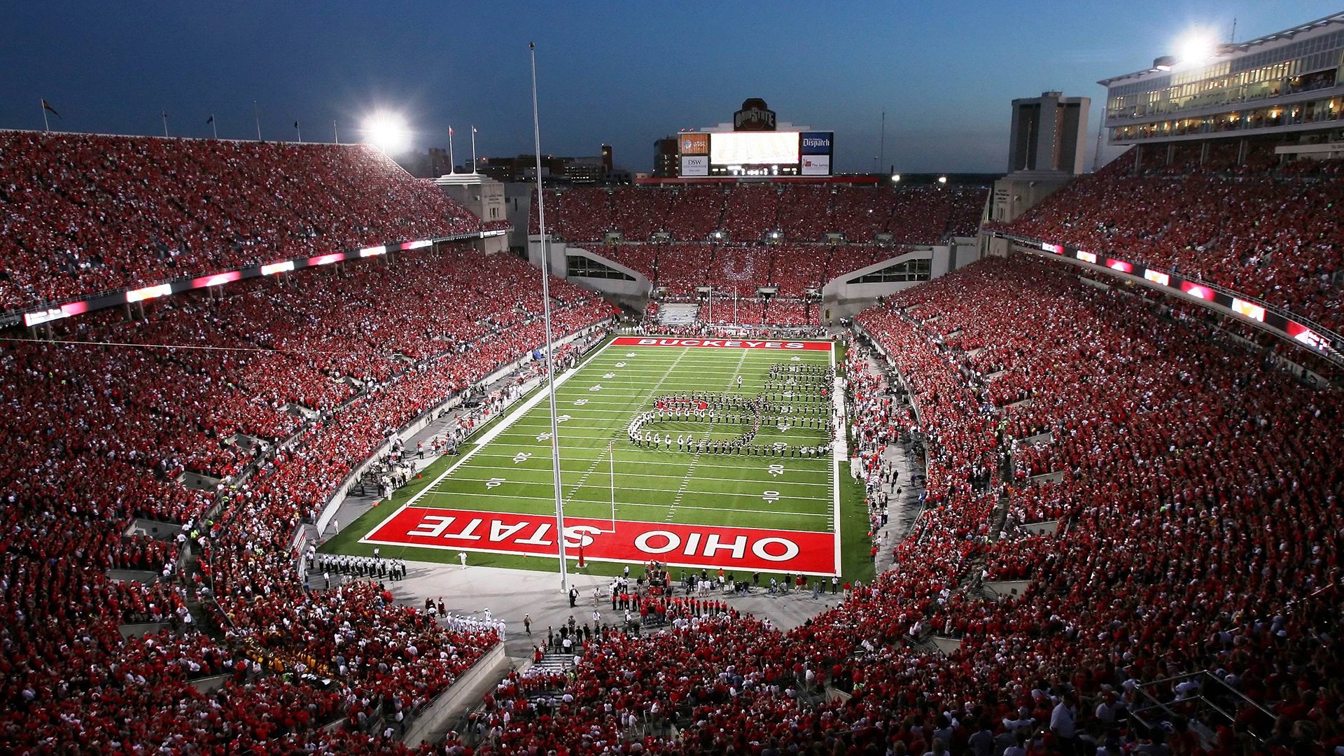 赛道风云,阿隆索高光领衔,迈凯伦强势横扫红牛二队