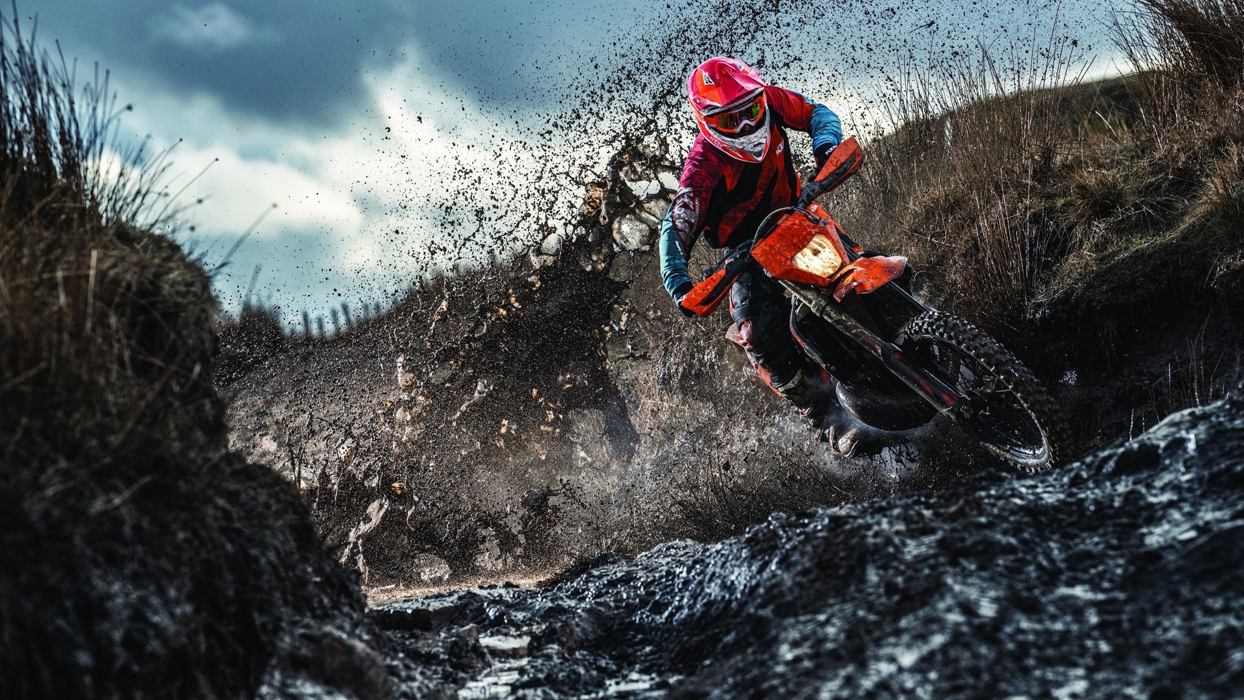 逆转与传奇，韩国队惊天翻盘，马龙再铸乒乓神话